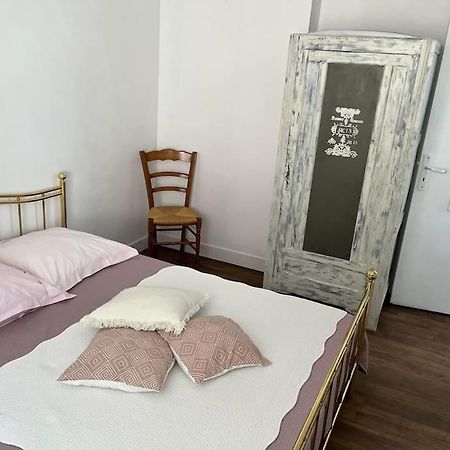 Appartement Chaleureux Avec Parking Gratuit Sarlat-la-Caneda Bagian luar foto